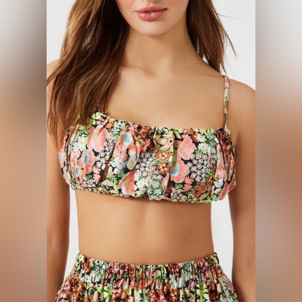 FLORAL PRINT SHIRRED BRALETTE